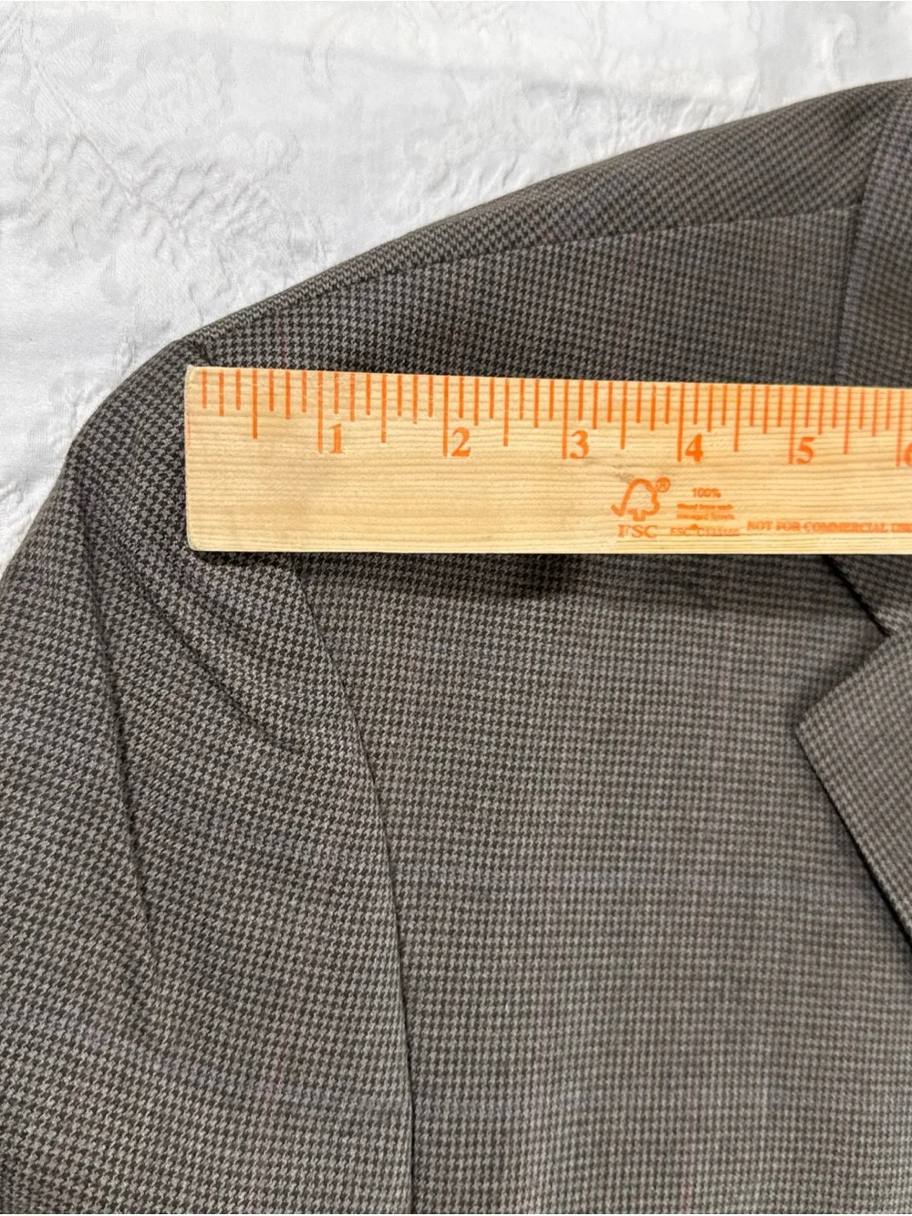 Ralph Lauren Boyds Philadelphia Mens 2 Piece Suit Size 46 R Plaid Cuffed Leg